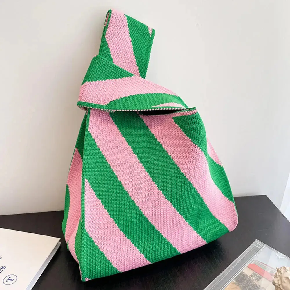 🌸 Adorable Floral Knit Tote Bag 🌼✨ Stylish Woven Purse for Trendy Ladies! 👜💖