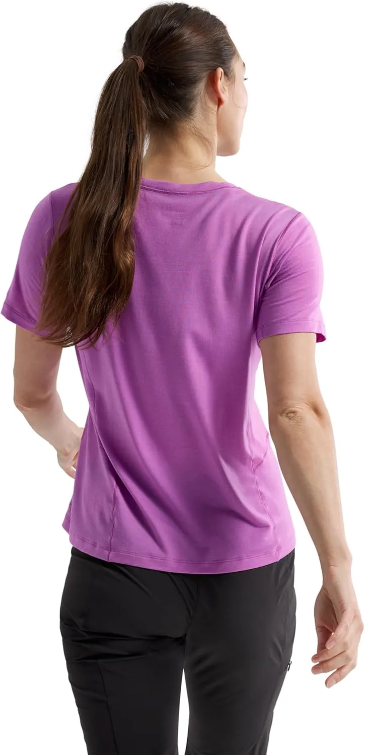 Arc'teryx Lana Merino Wool Crew Shirt SS Women's | Light Merino-Blend Tee for Every Mountain Activity - Redesign