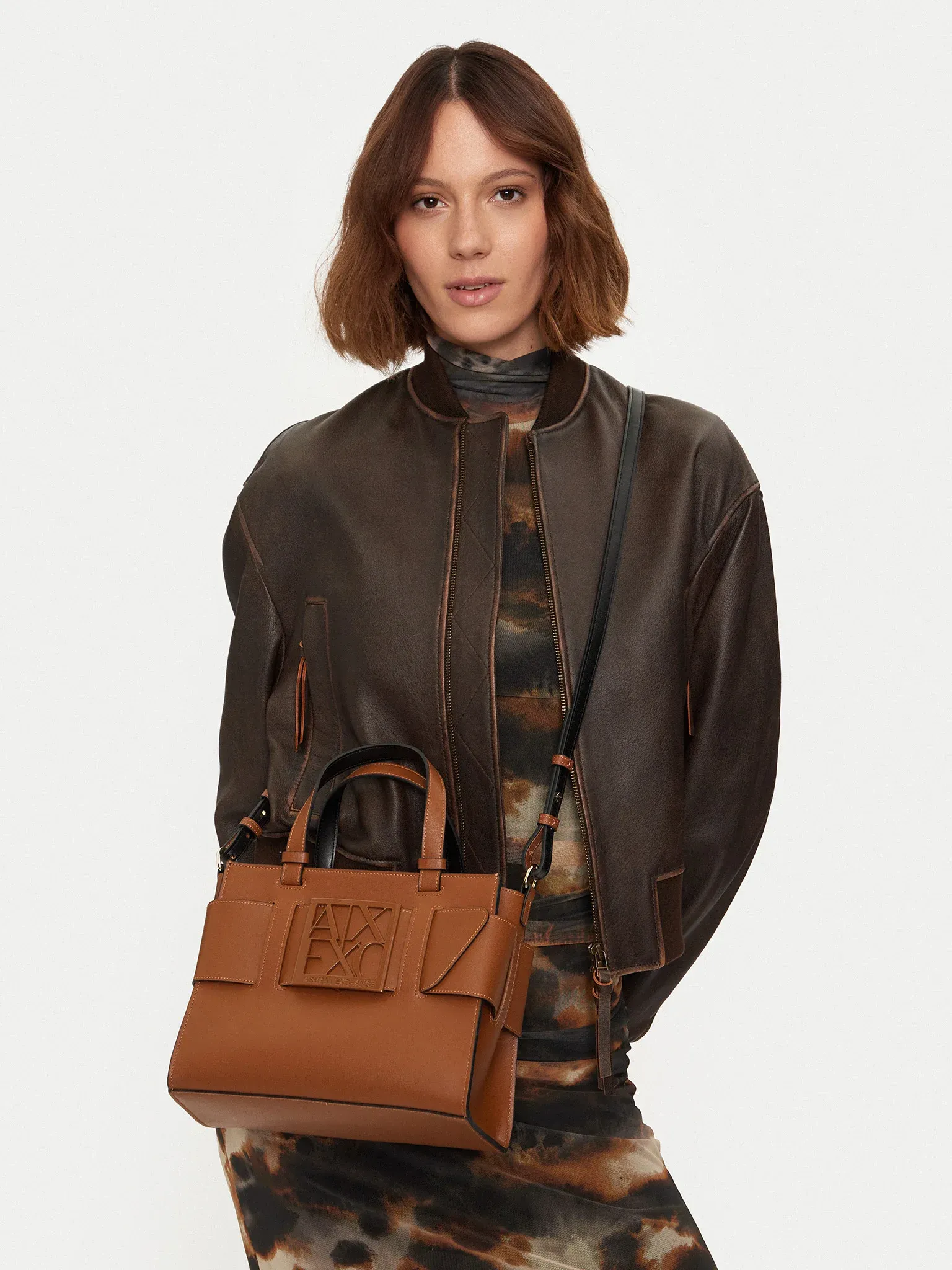 A.R.M.A.N.I E.X.C.H.A.N.G.E Tote Bag with Shoulder/Crossbody Strap