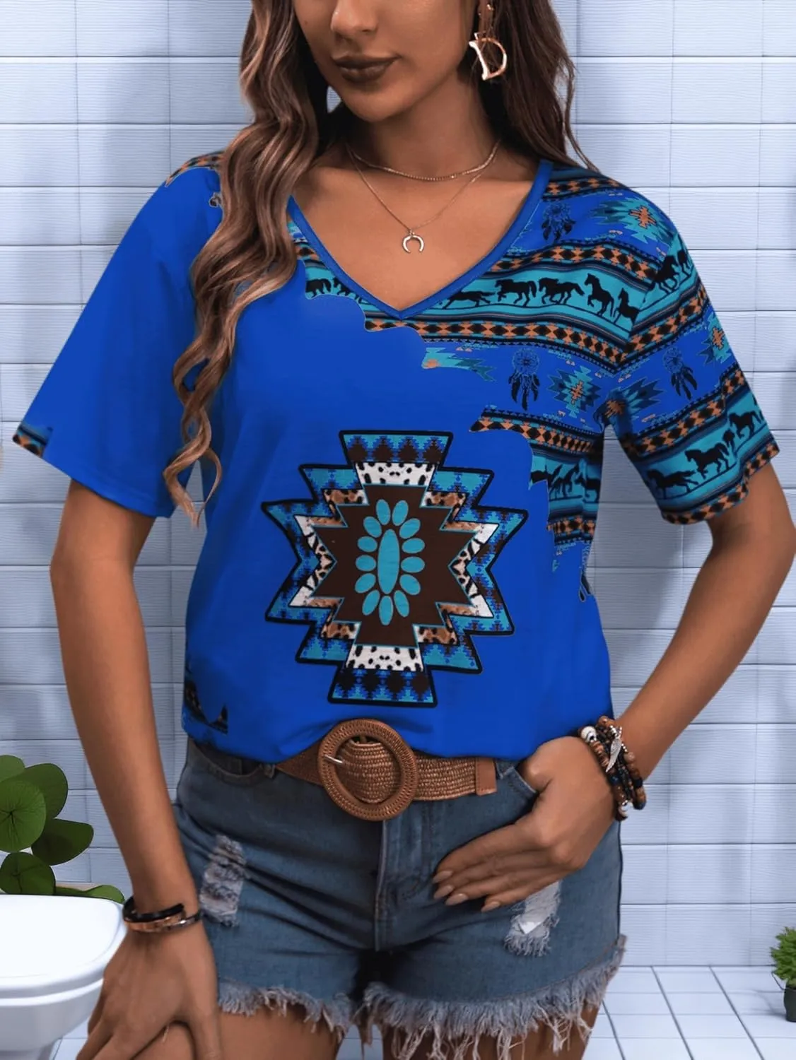 Aztec Print Tops for Women Western Tribal Ethnic Style Short Sleeved Shirt V-Neck Casual Loose Fitting T-Shirt