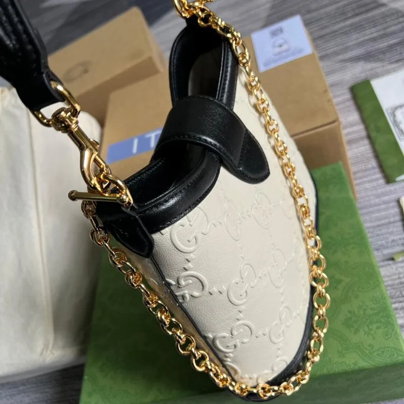 Charm - GG Bags - 1558