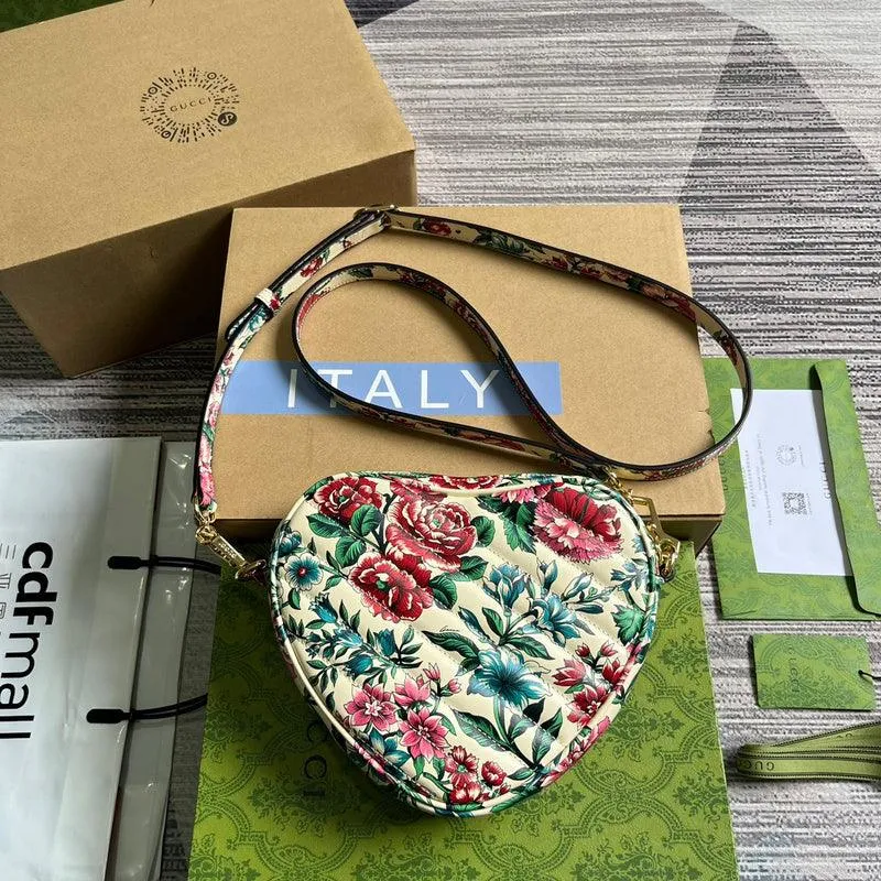 Charm - GG Bags - 211