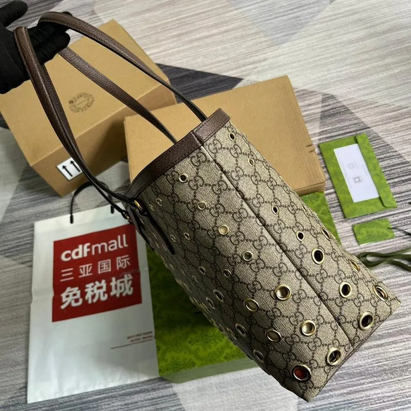 Charm - GG Bags - 667
