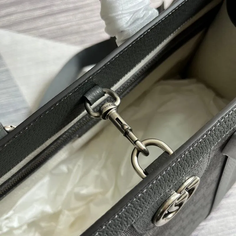 Charm - GG Bags - 685