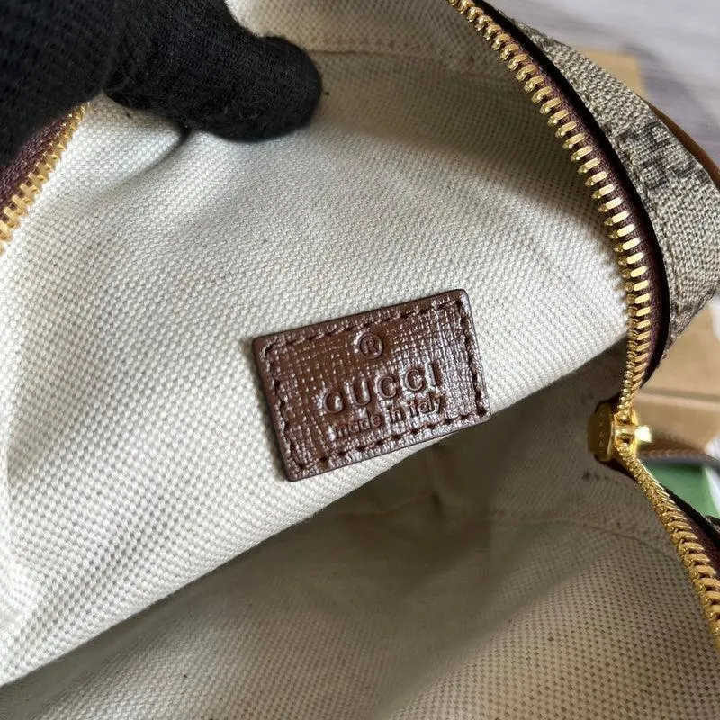 Charm - GG Bags - 827
