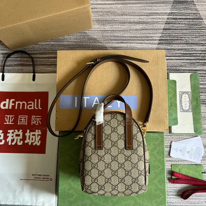 Charm - GG Bags - 827