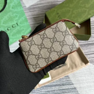 Charm - GG Bags - 835
