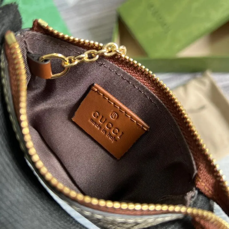 Charm - GG Bags - 835