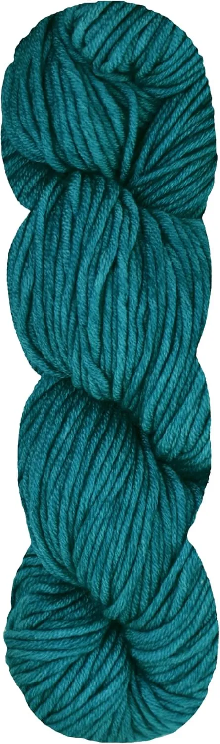 Circulo Bossa Nova Yarn, 100% Superwash Merino Wool - Premium, Soft, Durable - Worsted Weight, 169 Yards - Color: 3480 - Devotion