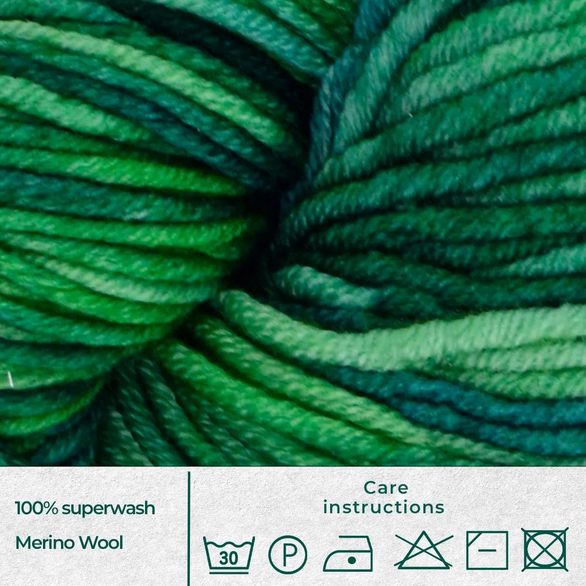 Circulo Bossa Nova Yarn, 100% Superwash Merino Wool - Premium, Soft, Durable - Worsted Weight, 169 Yards - Color: 3480 - Devotion