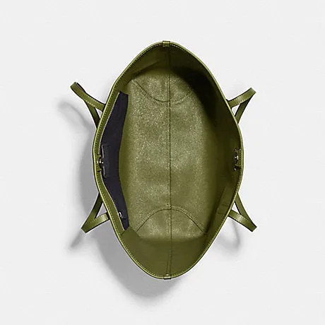 C.O.A.C.H Signature Canvas City Tote Bag