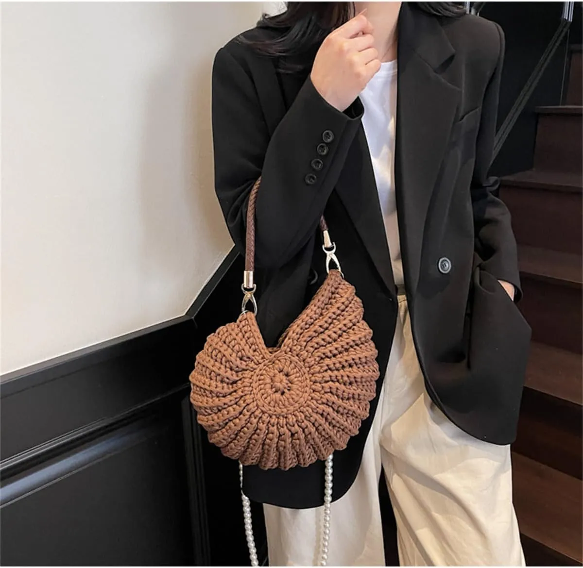 Handwoven Fashion Seashell Bag for Women,Stylish & Unique Boho Clutch with Pearl Strap,Crochet Leather Handle Beach Bag