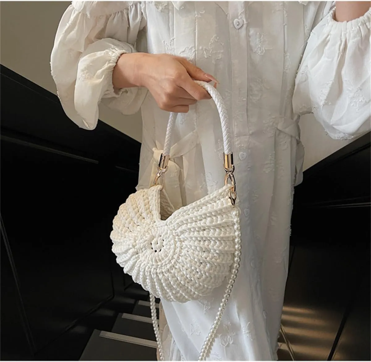 Handwoven Fashion Seashell Bag for Women,Stylish & Unique Boho Clutch with Pearl Strap,Crochet Leather Handle Beach Bag