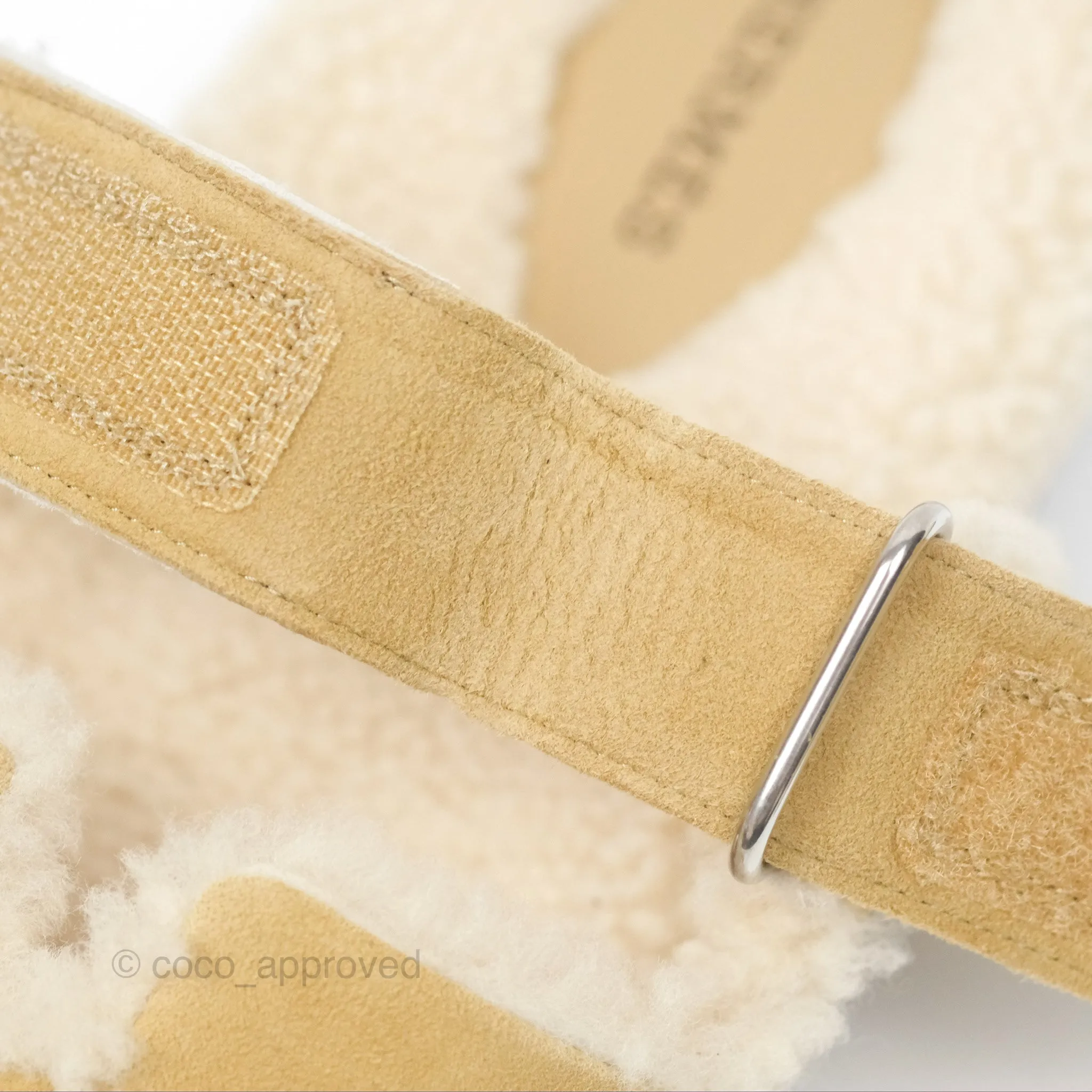 Hermès Chypre Sandal Shearling Beige Albâtre / Écru Suede Goatskin