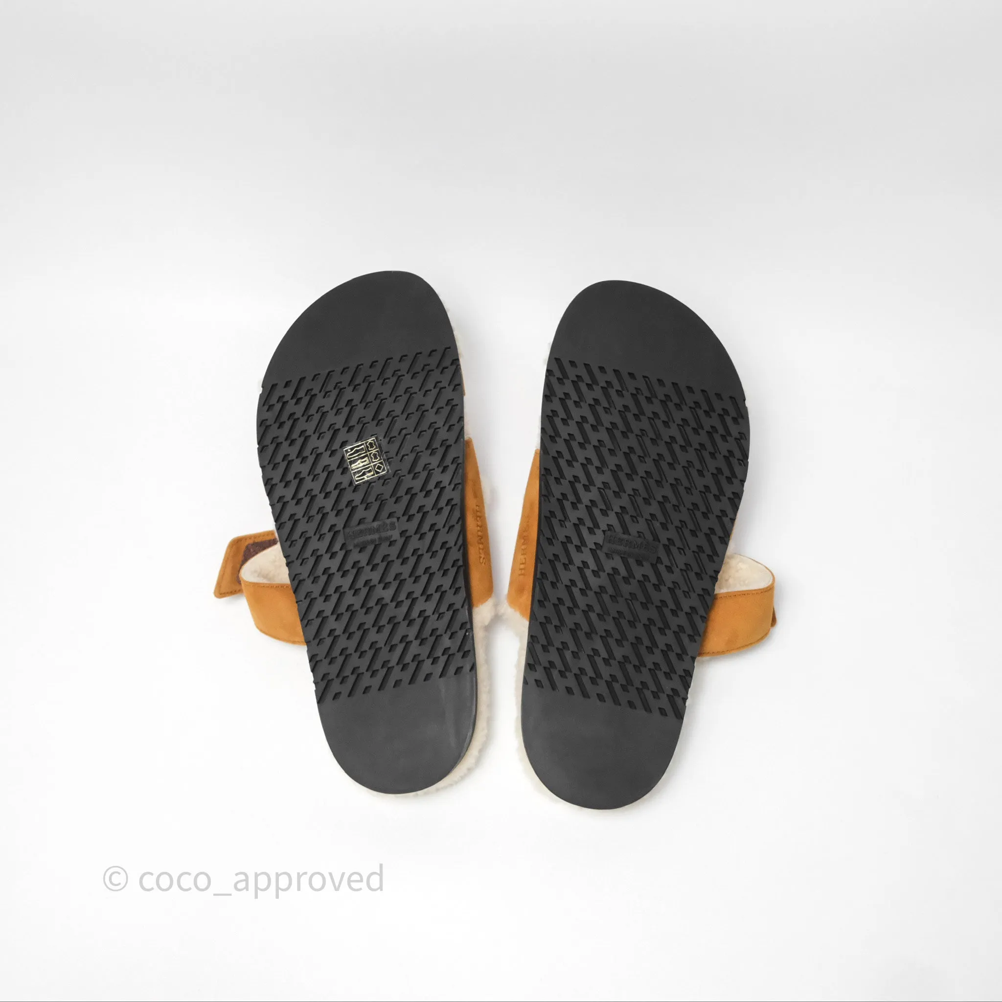 Hermès Chypre Sandal Shearling Beige Kraft / Ecru Goatskin Size 39.5
