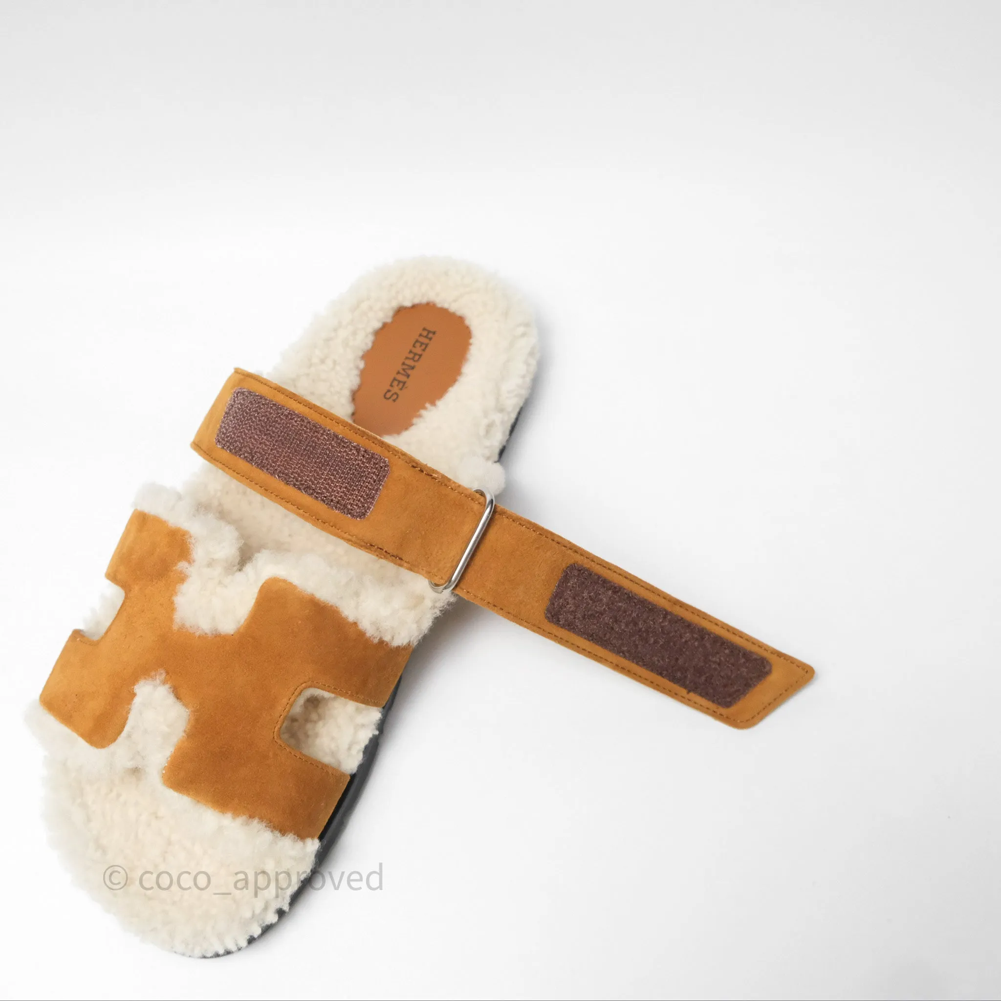 Hermès Chypre Sandal Shearling Beige Kraft / Ecru Goatskin Size 39.5