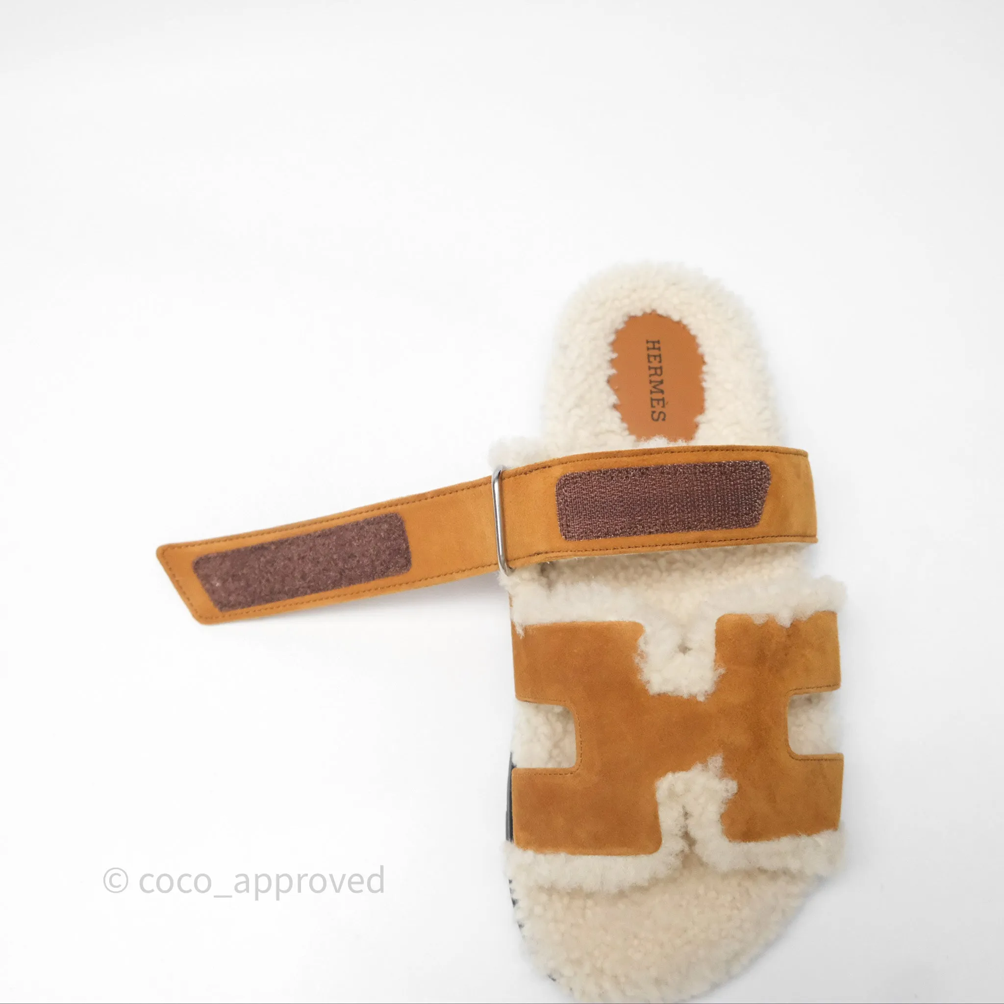 Hermès Chypre Sandal Shearling Beige Kraft / Ecru Goatskin Size 39.5