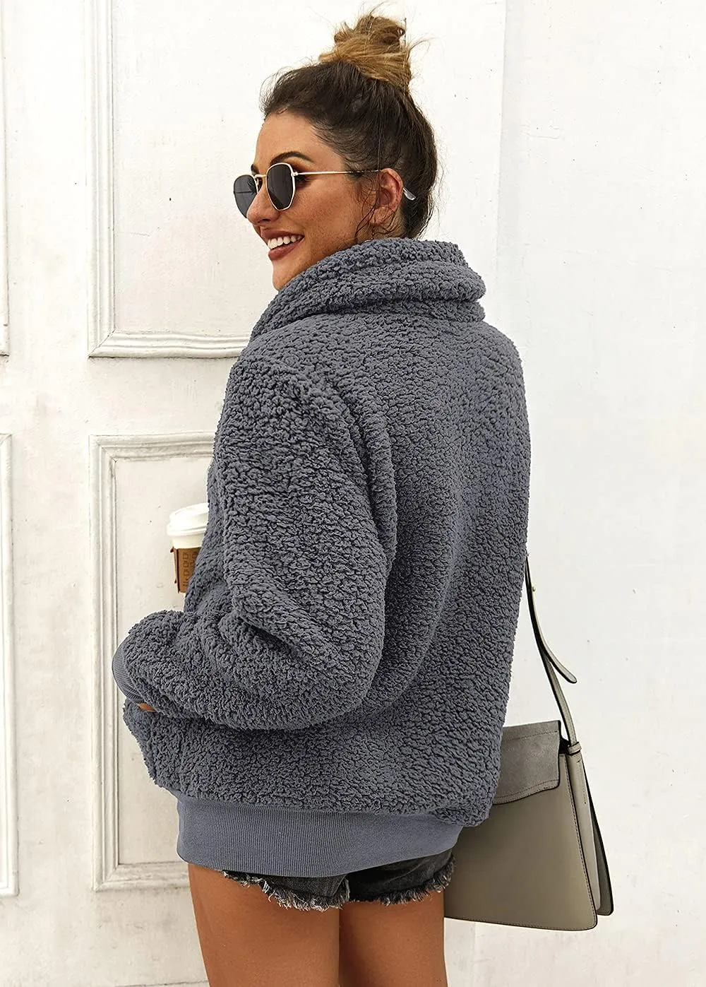 KIRUNDO Women's 2025 Winter Lapel Fuzzy Fleece Sweatshirt Faux Shearling Zipper Warm Sherpa Pullover Outwear With Pockets