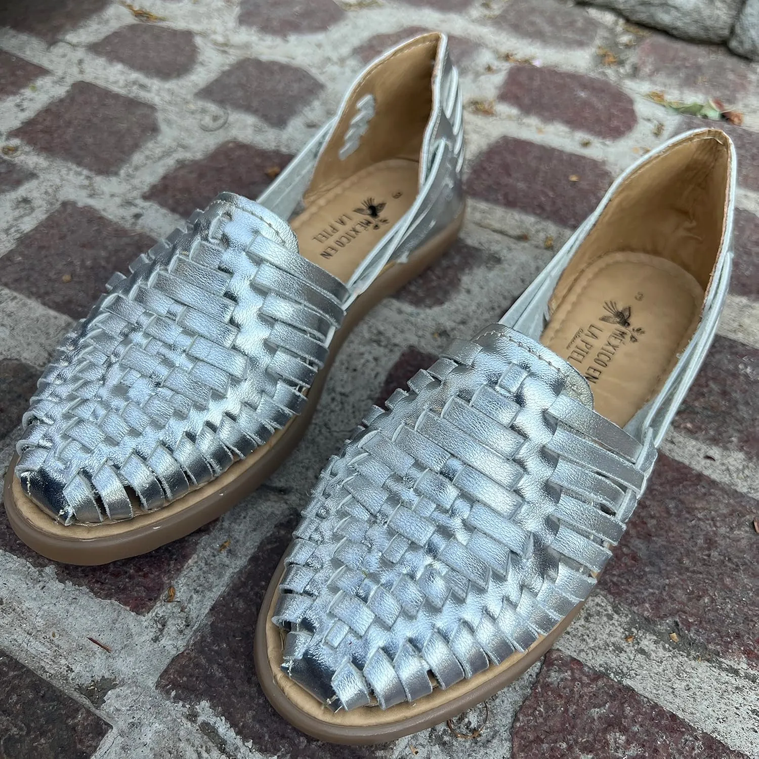Mexico en la Piel Huarache Sandals for Women - Genuine Leather Handmade Sandals in Metallic Colors Gold, Silver, and Bronze - Comfortable, Water-Resistant, and Casual Slip-On Design