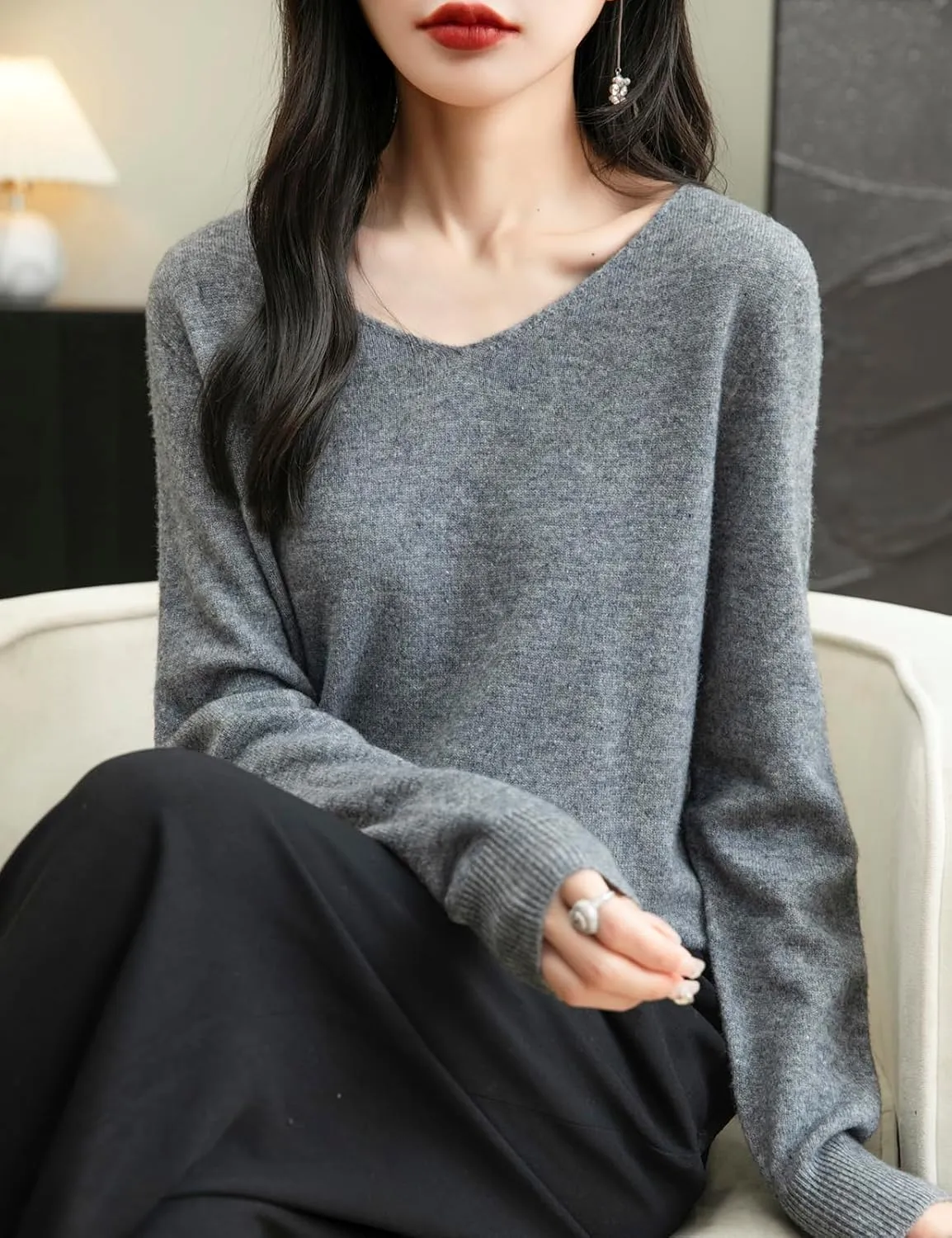 Women's 100% Merino Wool V Neck Sweater 2025 First-Line Ready to Wear Casual Long Sleeve Seamless Knit Sweater